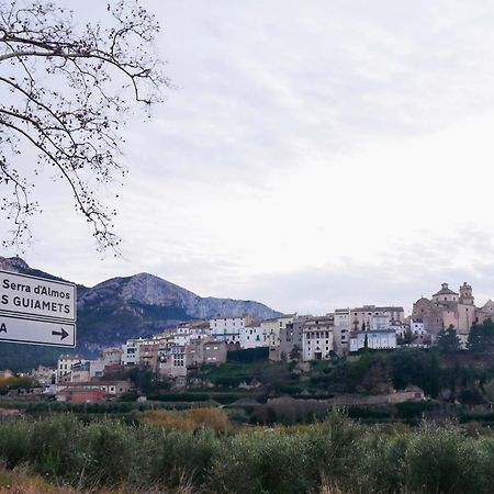 Apartament Rural Monetze Tivissa Exteriér fotografie